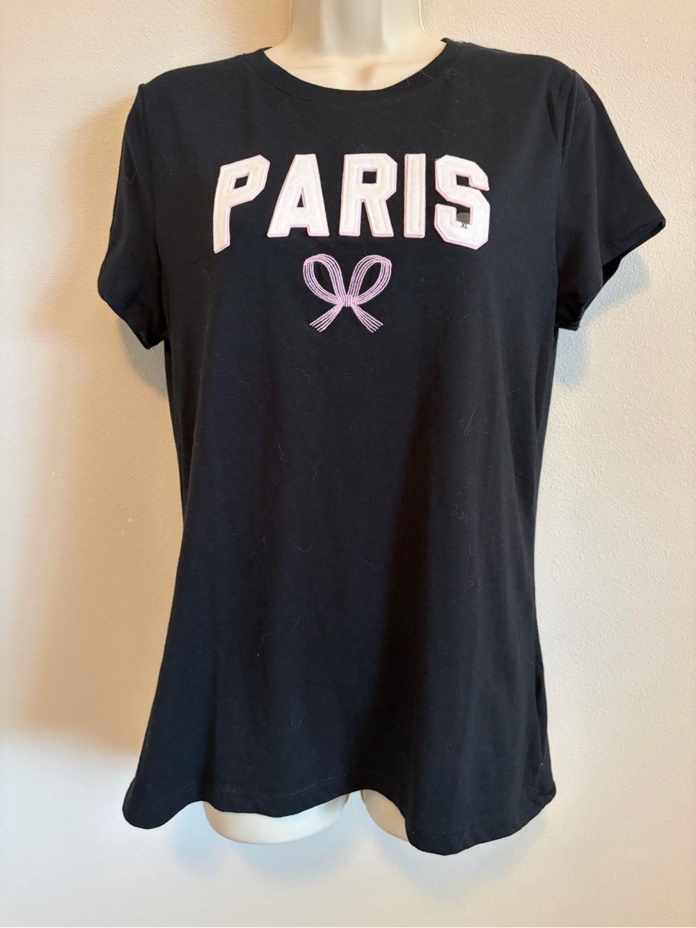 Aeropostale Black 'PARIS' Graphic Tee with Pink Embroidery Size XL NWT